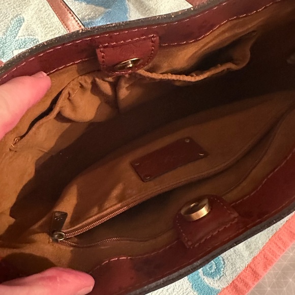 Patricia Nash Rich Brown Leather Shoulder Bag with matching wallet - Picture 5 of 15